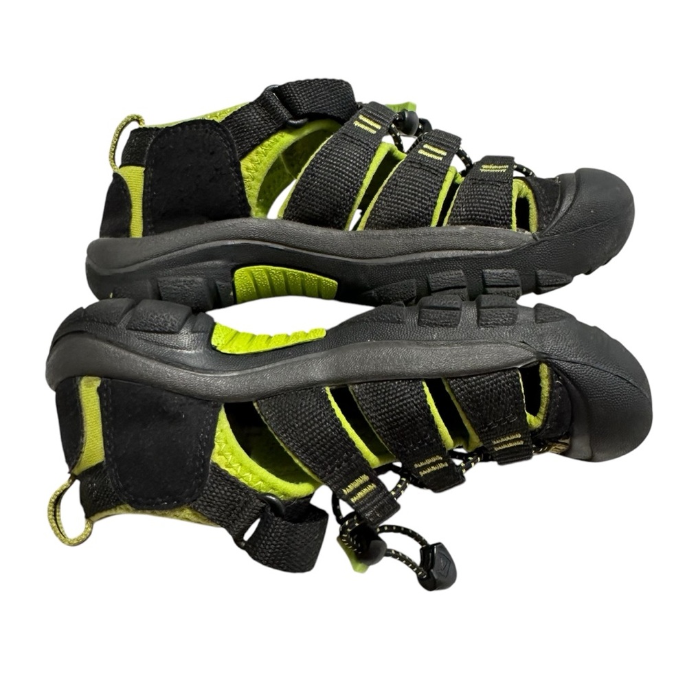 Keen Newport H2 Kid’s Outdoor Sandals In Green/Black Sz.13 Gorpcore Hiking - Picture 2 of 8